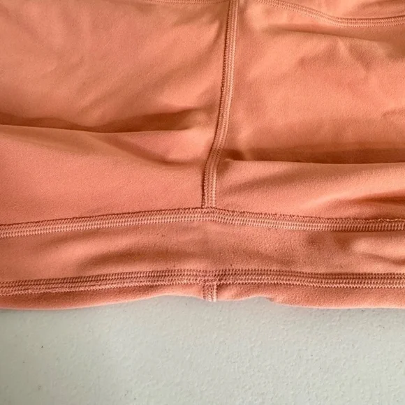 Lululemon Align High-Rise Crop - Picture 5 of 9